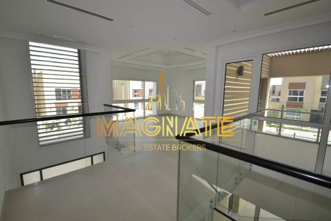 Villa Al Barsha, Dubaijā, AAE 5 istabas, 666 m2 Nr. 50262 - attēls 7