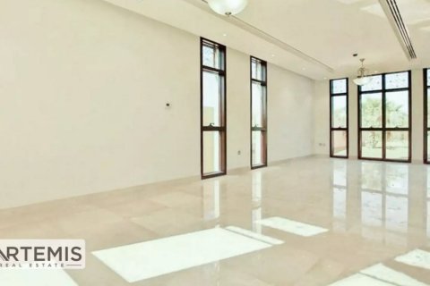Villa Jumeirah Park, Dubaijā, AAE 4 istabas, 420 m2 Nr. 50178 - attēls 3