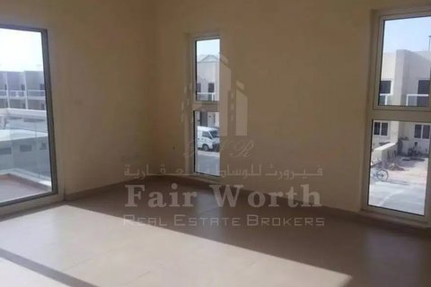 Villa International City, Dubaijā, AAE 3 istabas, 153 m2 Nr. 59559 - attēls 7