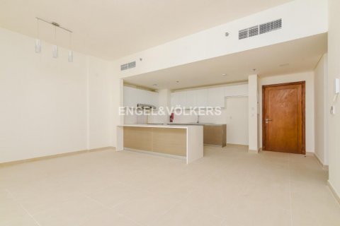 Apartmen di Jumeirah Golf Estates, Dubai, UAE 3 bilik tidur, 167.87 meter persegi № 18492 - foto 2