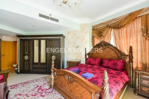 Apartmen di Palm Jumeirah, Dubai, UAE 3 bilik tidur, 185.53 meter persegi № 28355 - foto 13