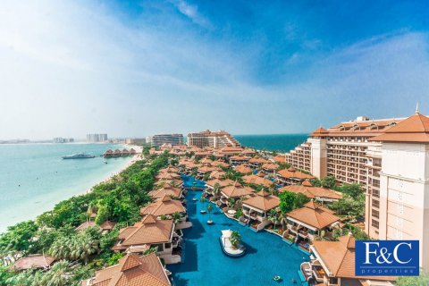 Penthouse di Palm Jumeirah, Dubai, UAE 3 bilik tidur, 950.2 meter persegi № 44907 - foto 1
