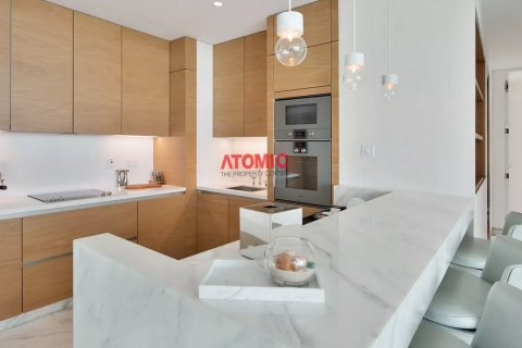 Apartmen di Palm Jumeirah, Dubai, UAE 2 bilik tidur, 181 meter persegi № 50151 - foto 2