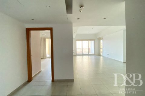 Apartmen di MARINA RESIDENCES di Palm Jumeirah, Dubai, UAE 3 bilik tidur, 234.5 meter persegi № 42885 - foto 2