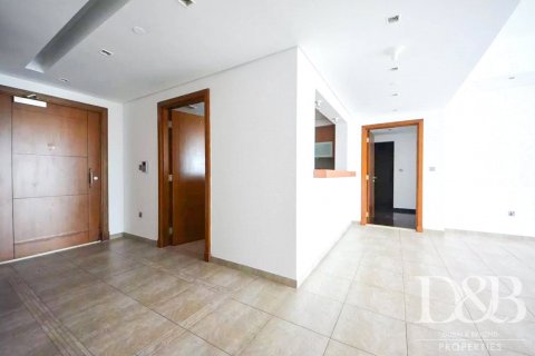 Apartmen di MARINA RESIDENCES di Palm Jumeirah, Dubai, UAE 3 bilik tidur, 234.5 meter persegi № 42885 - foto 13