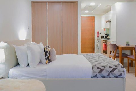 Apartmen di AZIZI ALIYAH RESIDENCE di Dubai Healthcare City, UAE 2 bilik tidur, 124 meter persegi № 55543 - foto 1