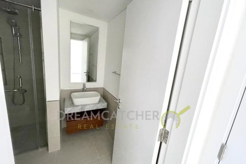 Apartmen di RAHAAL di Umm Suqeim, Dubai, UAE 1 bilik tidur, 77.76 meter persegi № 81102 - foto 24