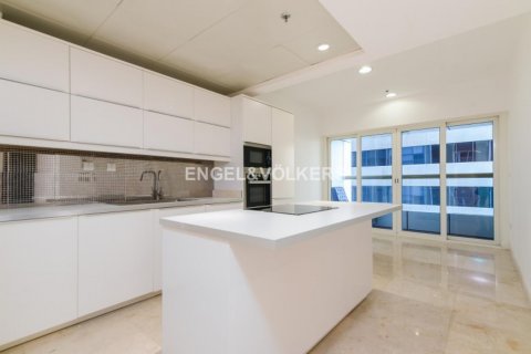 Appartement te koop in Dubai Marina, Dubai, VAE 2 slaapkamers, 123.37 vr.m., nr 28334 - foto 1