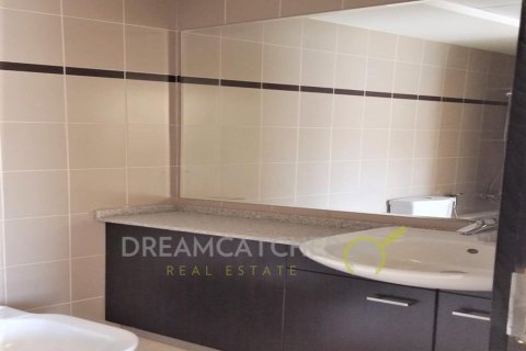 Appartement te koop in Remraam, Dubai, VAE 2 slaapkamers, 92.44 vr.m., nr 47712 - foto 5