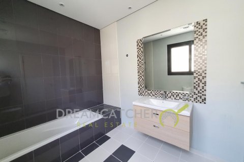 Rijtjeshuis te koop in Dubai, VAE 4 slaapkamers, 323.95 vr.m., nr 81100 - foto 12