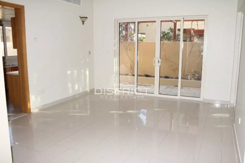 Villa til salgs i Al Raha Gardens, Abu Dhabi, Emiratene 5 soverom, 483 kvm Nr. 78490 - Foto 4