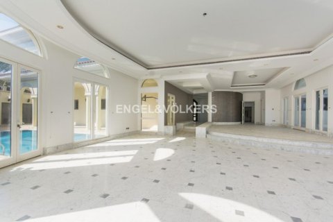 Villa sa Palm Jumeirah, Dubai, UAE 5 silid-tulugan, 1244.70 sq.m. № 18576 - larawan 8