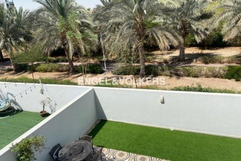 Villa sa Jumeirah Village Circle, Dubai, UAE 3 silid-tulugan, 251.58 sq.m. № 19598 - larawan 12