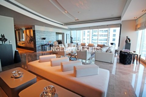 Apartment sa LE REVE sa Dubai Marina, UAE 4 silid-tulugan, 585.93 sq.m. № 19541 - larawan 3