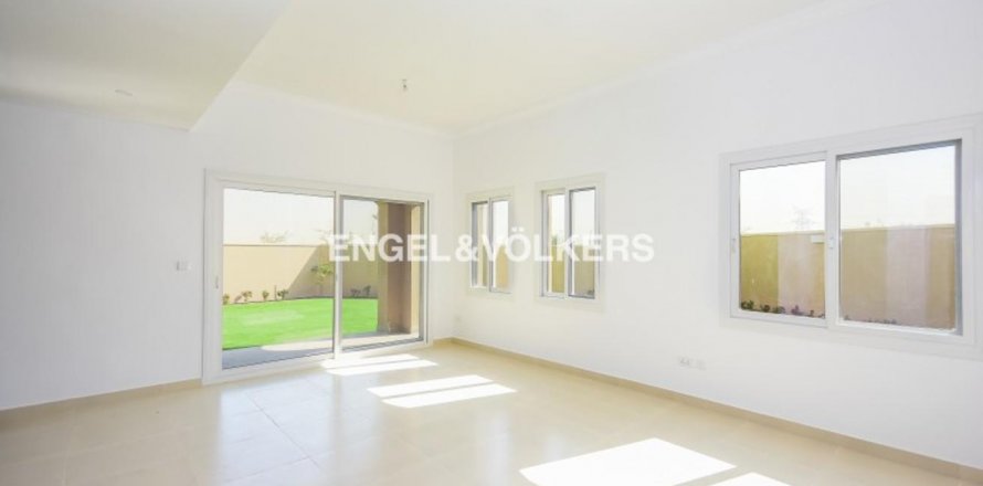 Townhouse sa Serena, Dubai, UAE 3 silid-tulugan, 202.25 sq.m. № 21682