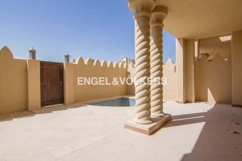 Townhouse sa Palm Jumeirah, Dubai, UAE 3 silid-tulugan, 464.42 sq.m. № 20953 - larawan 19