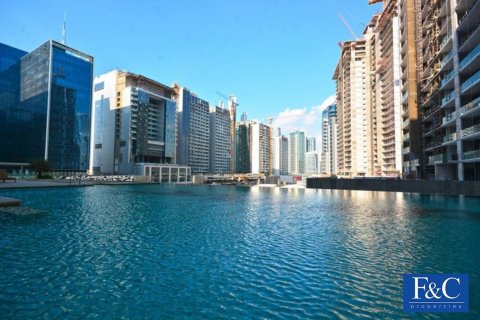 Apartment sa Business Bay, Dubai, UAE 1 silid, 42.5 sq.m. № 44960 - larawan 9