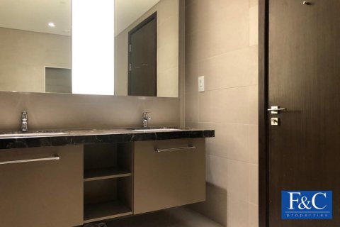 Apartment sa Downtown Dubai (Downtown Burj Dubai), Dubai, UAE 2 silid-tulugan, 151.5 sq.m. № 44778 - larawan 16