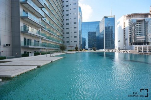 Apartment sa Business Bay, Dubai, UAE 1 silid, 44.5 sq.m. № 44653 - larawan 10