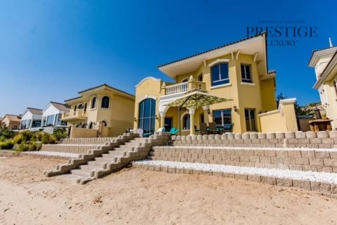Villa sa Palm Jumeirah, Dubai, UAE 4 silid-tulugan, 622 sq.m. № 53960 - larawan 1