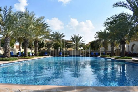 Villa sa Saadiyat Island, Abu Dhabi, UAE 6 silid-tulugan, 877 sq.m. № 74981 - larawan 7
