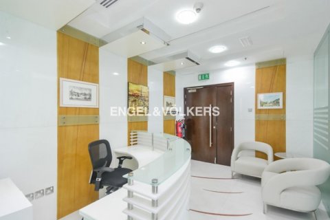 Biuro na sprzedaż w DIFC, Dubai, ZEA 72.46 mkw., nr 18044 - zdjęcie 7