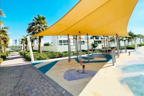 Kamienica na sprzedaż w DAMAC Hills (Akoya by DAMAC), Dubai, ZEA 3 sypialnie, 166.2964 mkw., nr 73105 - zdjęcie 4