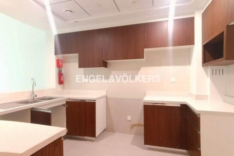 Apartamento para venda em Al Kifaf, Dubai, EAU 2 quartos, 151.99 m2 № 18384 - foto 4