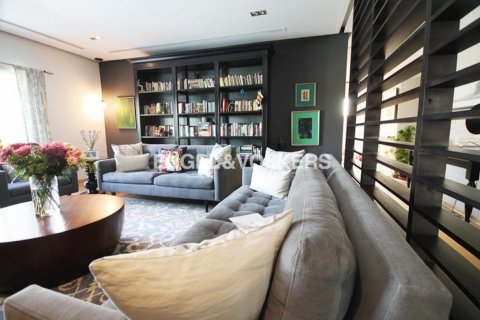 Villa para venda em Meadows, Dubai, EAU 4 quartos, 663.97 m2 № 18032 - foto 2
