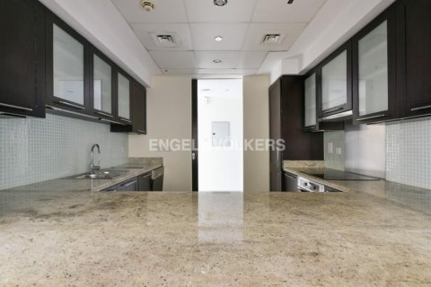 Apartamento para arrendamento em The Views, Dubai, EAU 2 quartos, 134.71 m2 № 18257 - foto 4