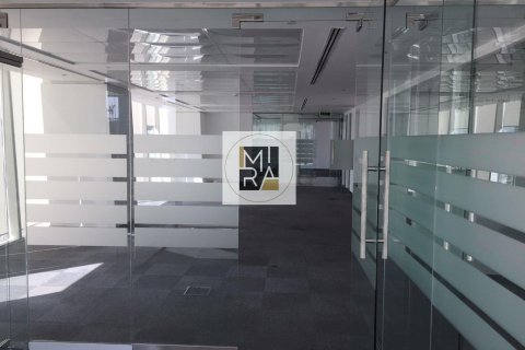 Escritório para arrendamento em Business Bay, Dubai, EAU 237.7 m2 № 54759 - foto 9