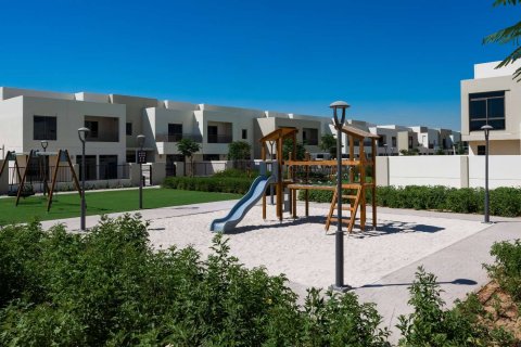 Projecto de desenvolvimento NOOR TOWNHOUSES em Town Square, Dubai, EAU № 65215