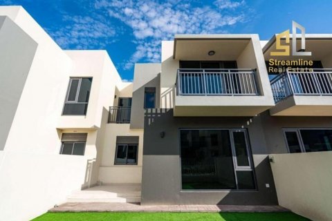 Casa urbana para venda em Dubai Hills Estate, Dubai, EAU 3 quartos, 206.99 m2 № 61423 - foto 1