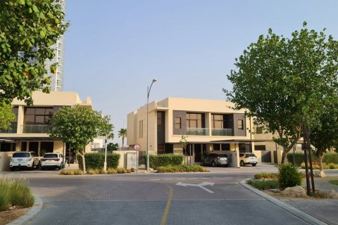 Projecto de desenvolvimento BROOKFIELD em Dubai, EAU № 77670 - foto 4