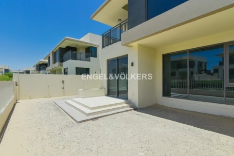 Vilă de vânzare în Dubai Hills Estate, Dubai, EAU 5 dormitoare, 295.43 mp.  №18404 - poză 4