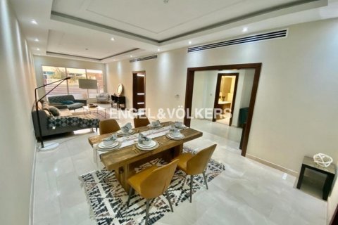 Townhouse de vânzare în Jumeirah Village Circle, Dubai, EAU 3 dormitoare, 416.30 mp.  №22041 - poză 1