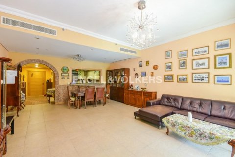 Apartament de vânzare în Palm Jumeirah, Dubai, EAU 3 dormitoare, 185.53 mp.  №28355 - poză 1