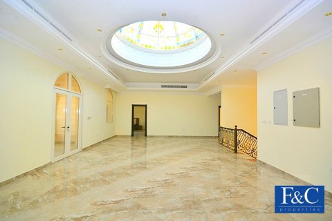 Vilă de închiriat în Al Barsha, Dubai, EAU 7 dormitoare, 1393.5 mp.  №44945 - poză 24