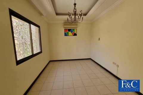 Vilă de închiriat în Jumeirah, Dubai, EAU 4 dormitoare, 557.4 mp.  №44922 - poză 10