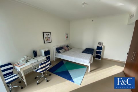 Apartament de închiriat în Downtown Dubai (Downtown Burj Dubai), Dubai, EAU 3 dormitoare, 178.9 mp. №45169 - poză 3