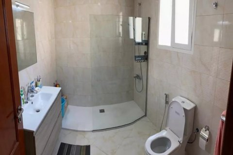 Vilă de vânzare în Bur Dubai, Dubai, EAU 6 dormitoare, 843 mp.  №56207 - poză 2