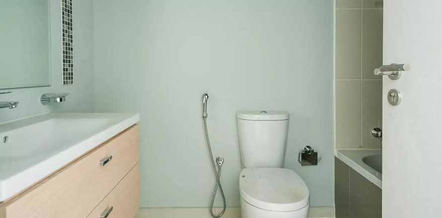 Apartament în Dubai, EAU 3 dormitoare, 210 mp.  №47320