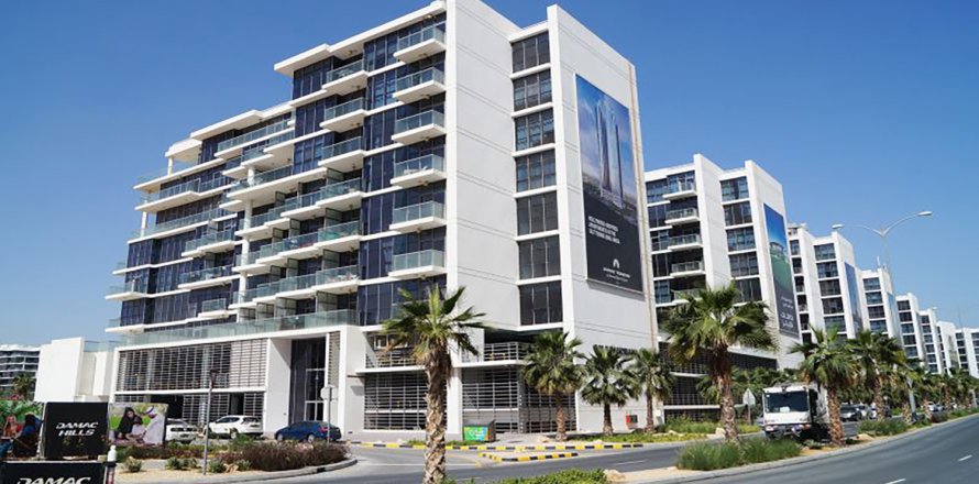 Complex rezidențial GOLF TOWN în Dubai, EAU №46855
