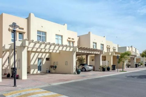 Complex rezidențial ZULAL în The Lakes, Dubai, EAU №61659