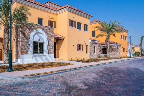Complex rezidențial WHISPERING PINES în Jumeirah Golf Estates, Dubai, EAU №61616 - poză 8