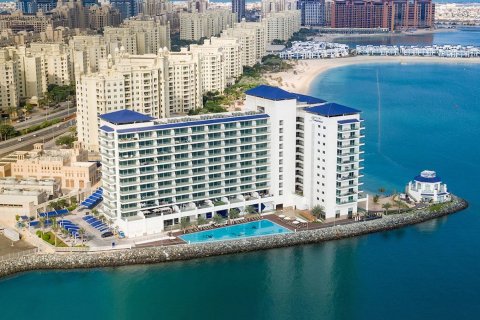 Complex rezidențial AZURE RESIDENCES în Palm Jumeirah, Dubai, EAU №67515 - poză 1