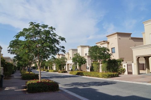 Complex rezidențial CASA VILLAS în Arabian Ranches 2, Dubai, EAU №65200 - poză 1