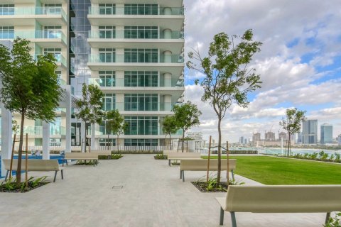 Complex rezidențial SUNRISE BAY TOWER 2 în Dubai Harbour, Dubai, EAU №68553 - poză 9
