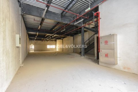 Снять в аренду склад в Al Quoz, Дубай, ОАЭ 464.51м2, № 18546 - фото 18