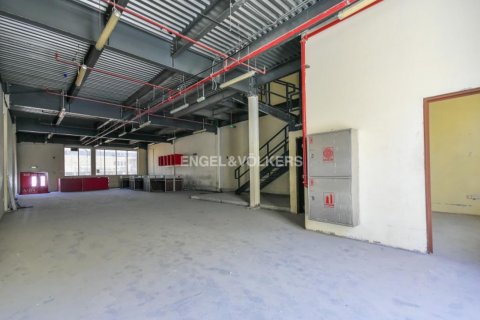 Снять в аренду склад в Al Quoz, Дубай, ОАЭ 464.51м2, № 18546 - фото 2